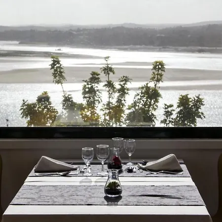 Inatel Hotel 3*