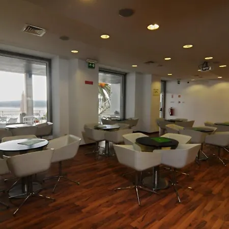 Inatel 3* 福斯·杜·阿勒奥