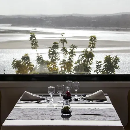Hotel Inatel 3*